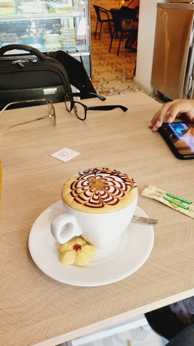 Mi Nona Café-5