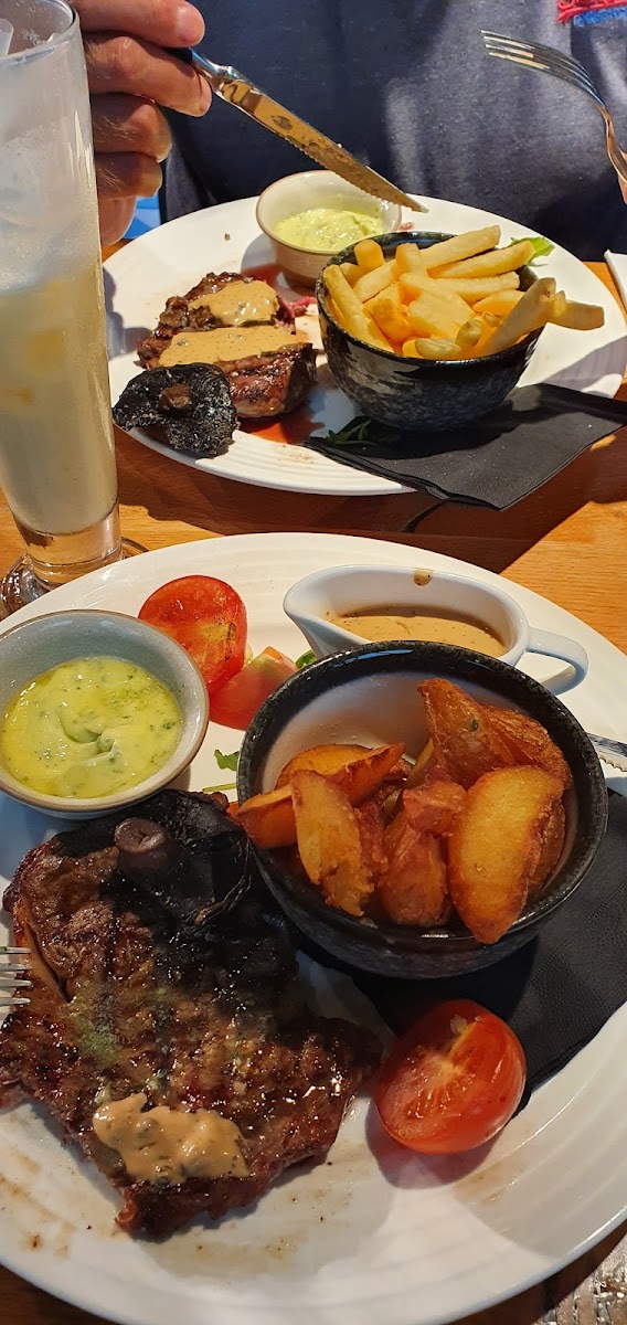 Middletons Milton Keynes-7