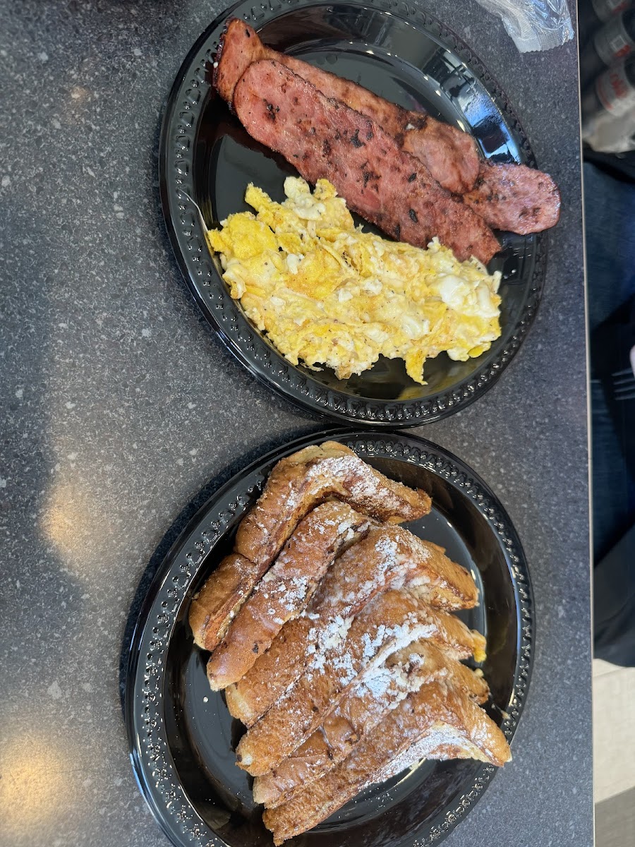 Mike B's Cafe-10