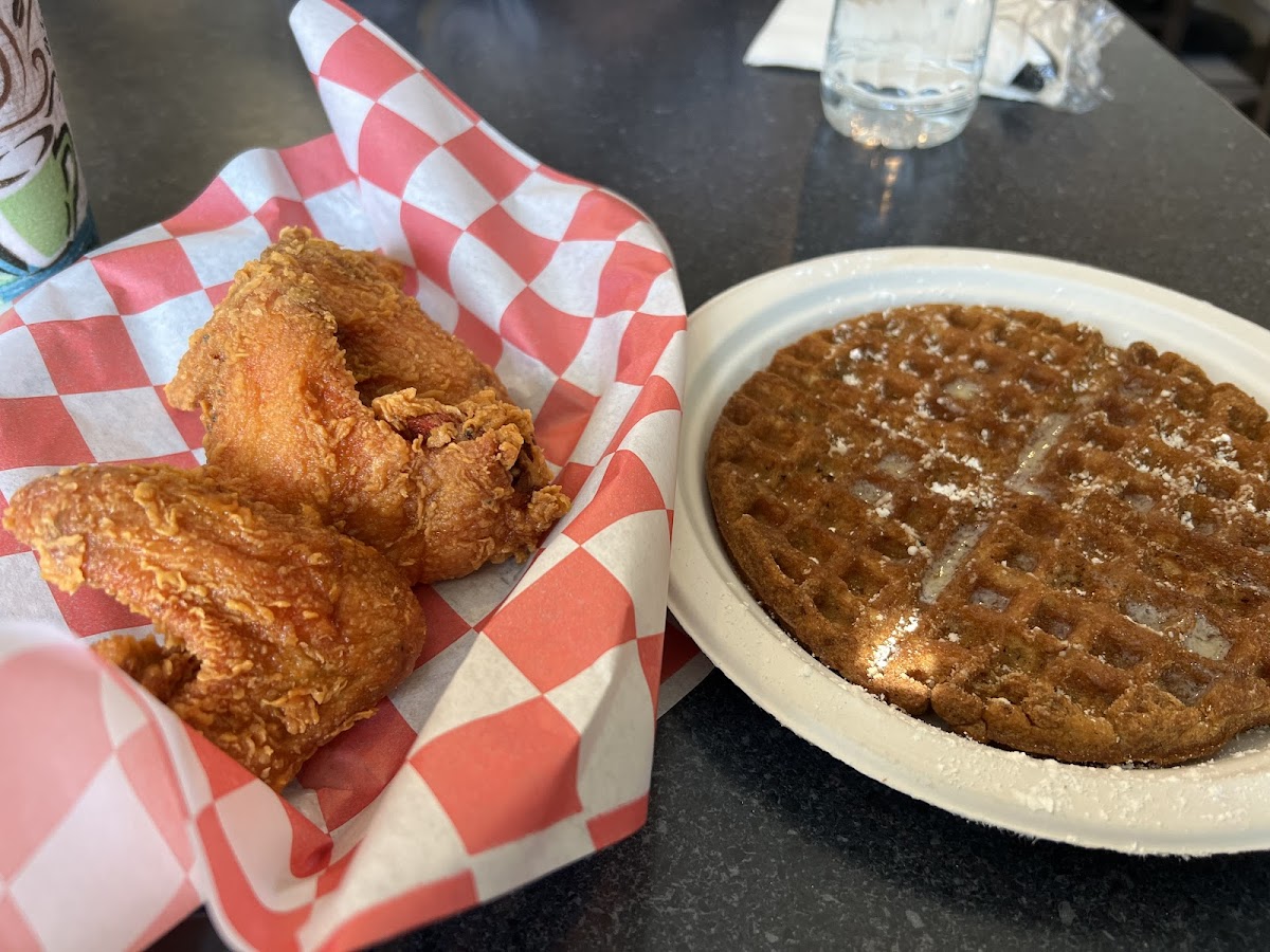 Mike B's Cafe-4