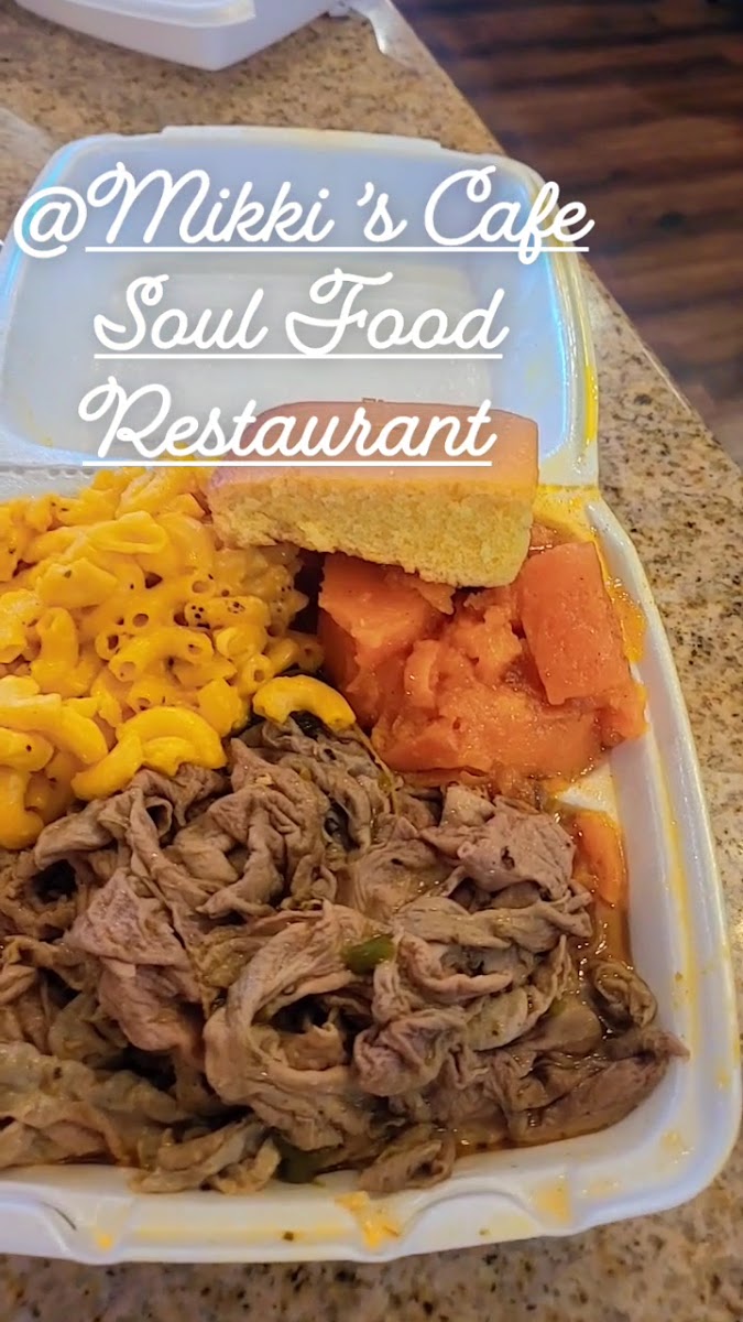Mikki's Soul Food Cafe-2