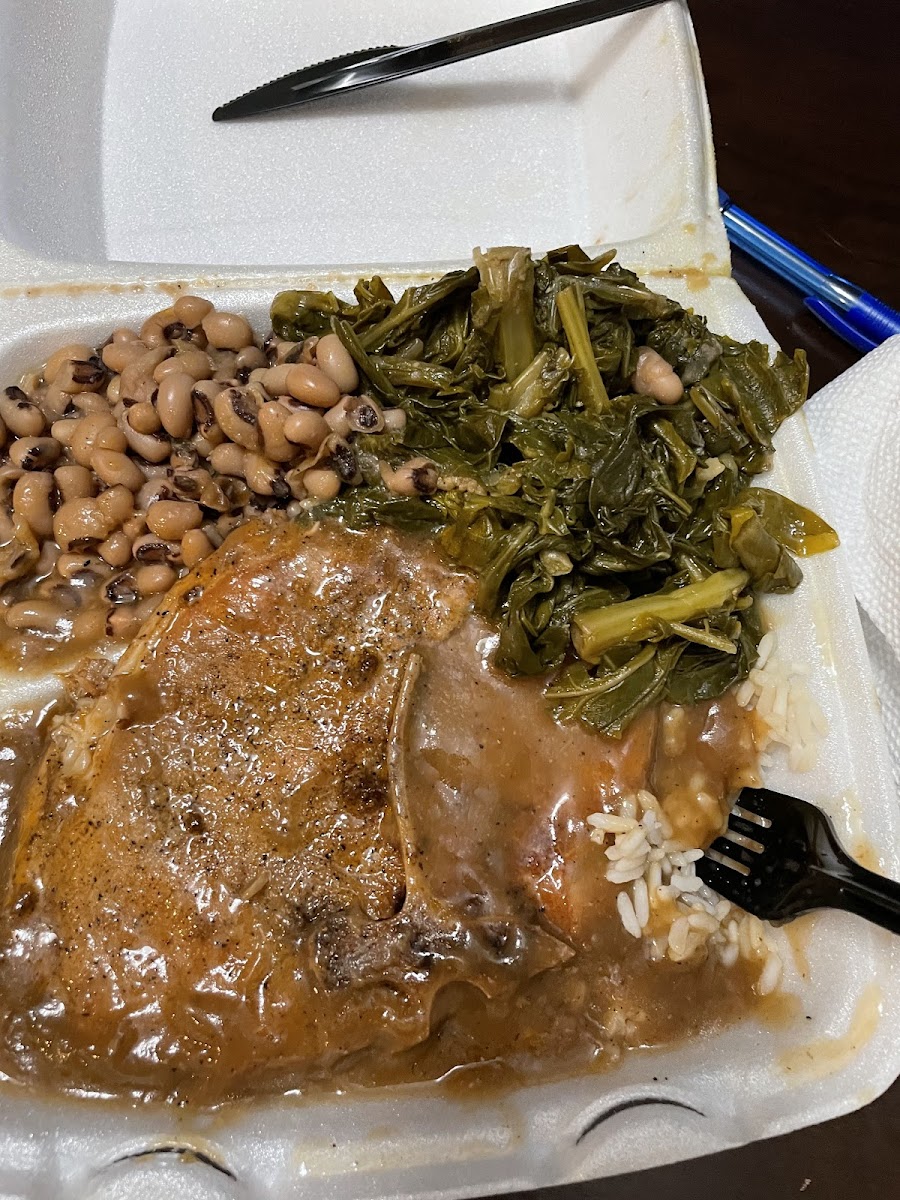 Mikki's Soul Food Cafe-5