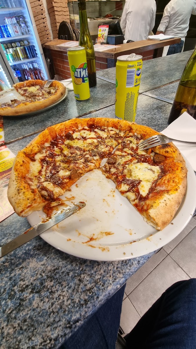Milano Pizza-10