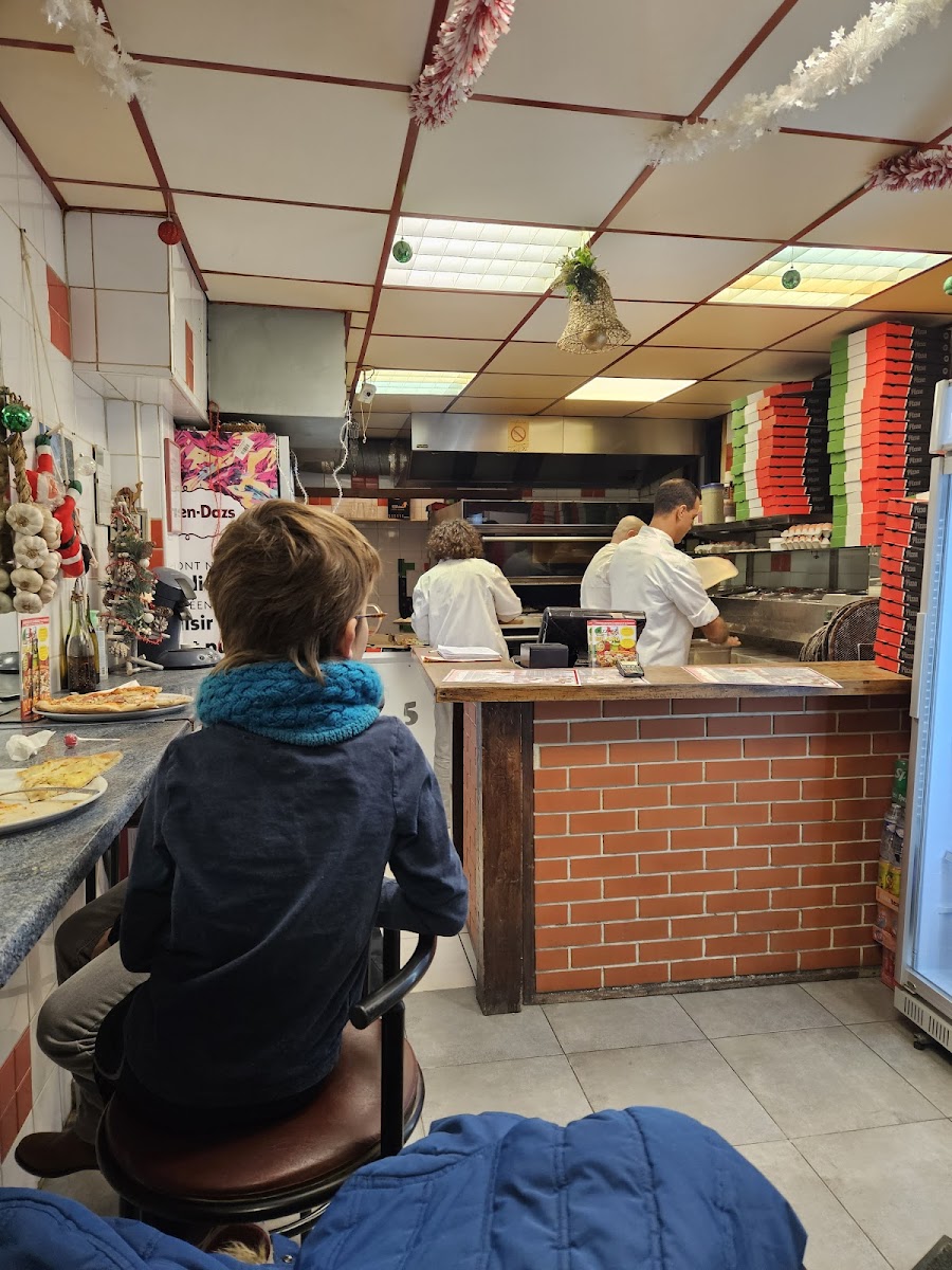 Milano Pizza-4