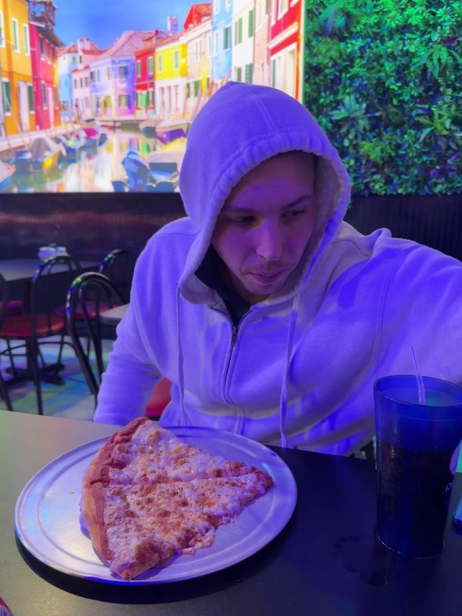 Milano's Pizzas-2