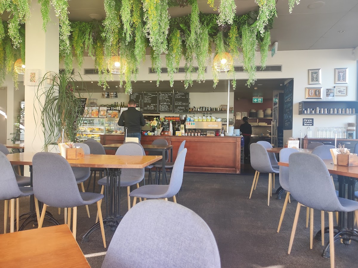 Milieu Cafe-4