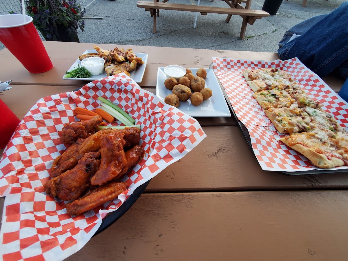 Mill Pond Tap & Grill-7