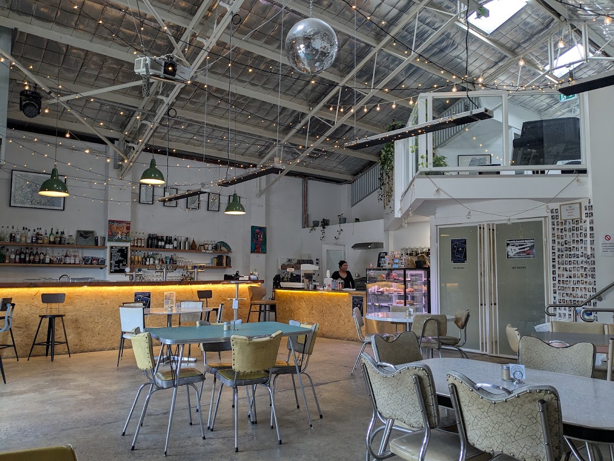 Milledge's Café-4