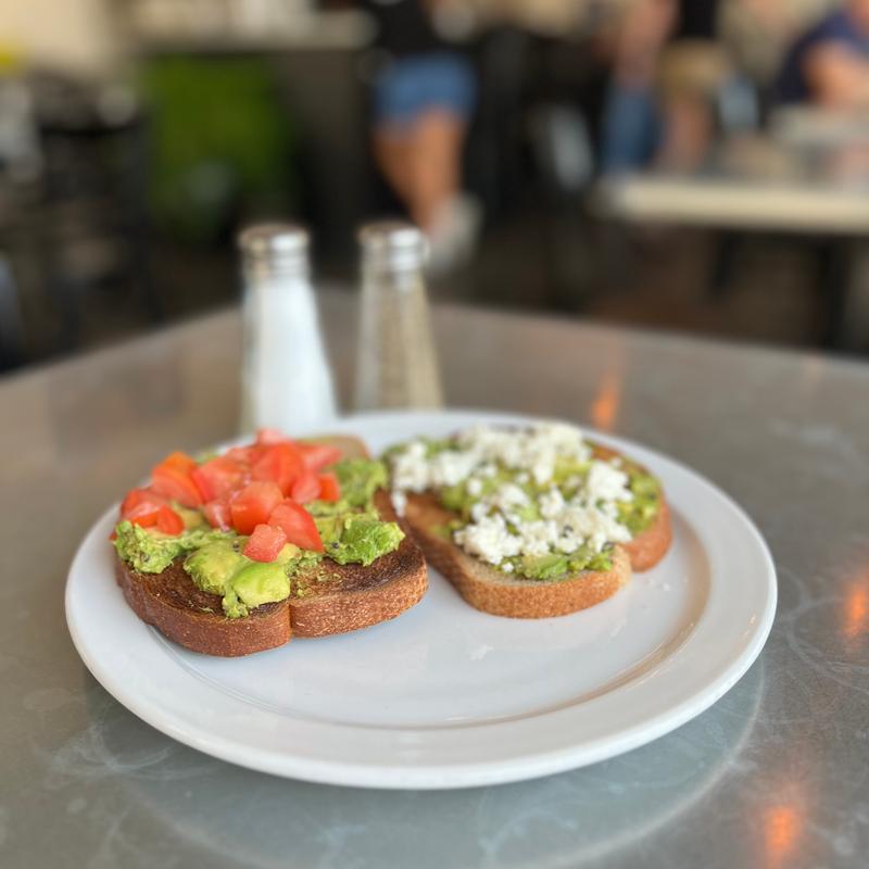 Milton's Café-10