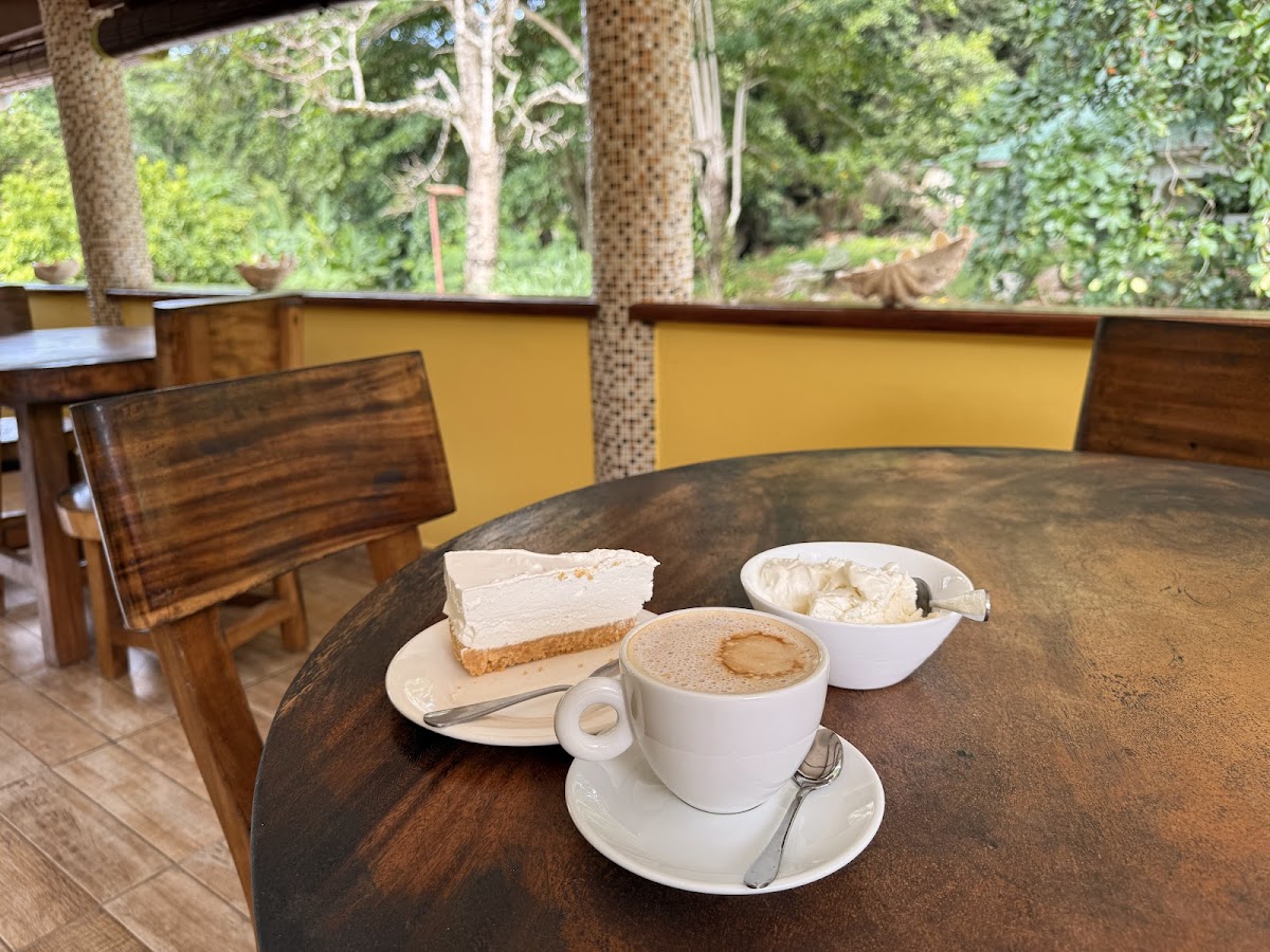 Mimi's Café