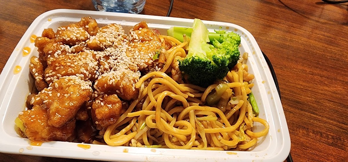 Ming Feng Chinese Restaurant-2