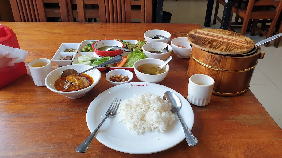 Mingalabar Restaurant (201Mile)-9