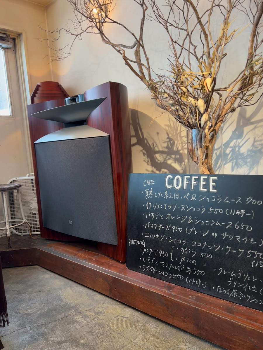 Mingus Coffee-2
