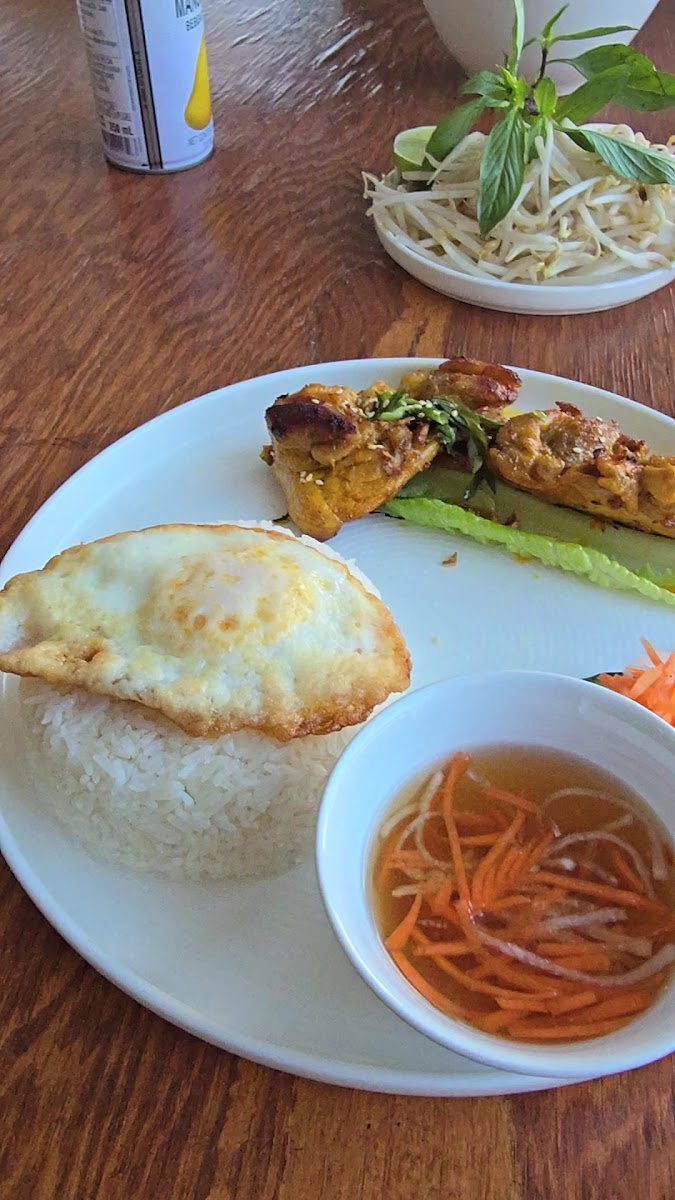 Minh's (Owen Sound)-2