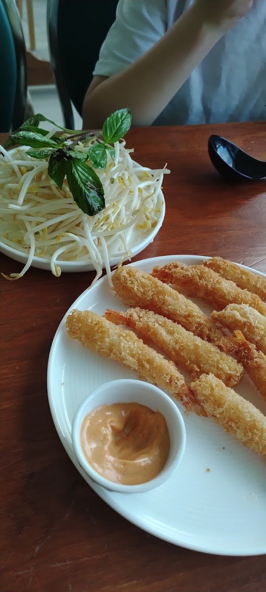 Minh's (Owen Sound)-9