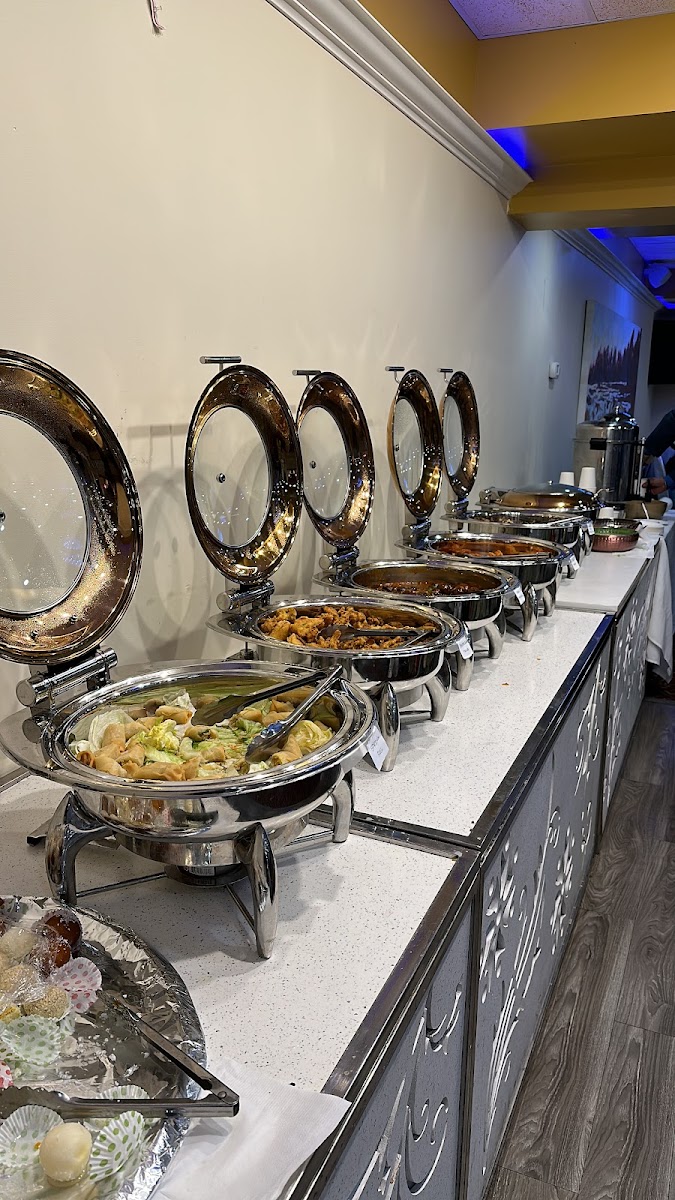 Mint Leaf Indian Sweets Restaurant And Banquet Hall-3