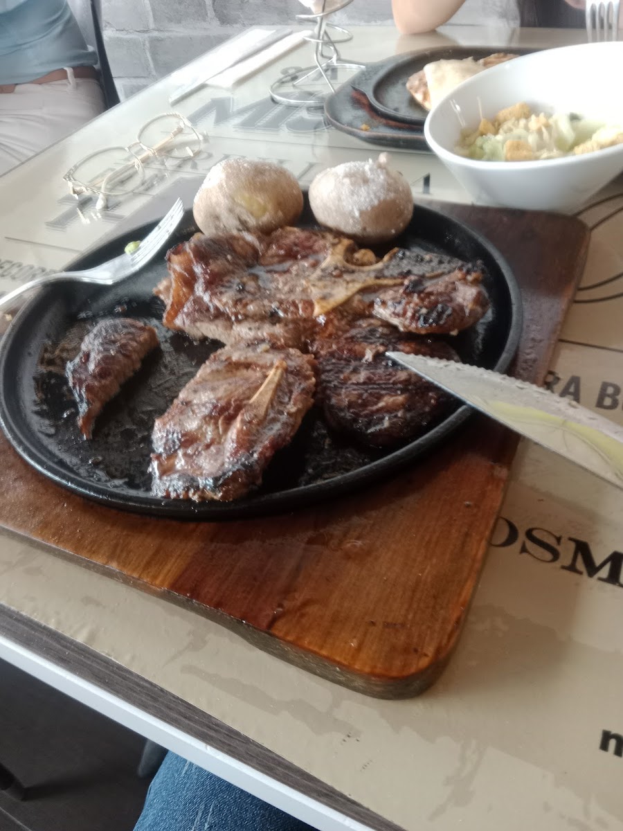 Mis Carnes Parrilla C.c. Centro Mayor-5