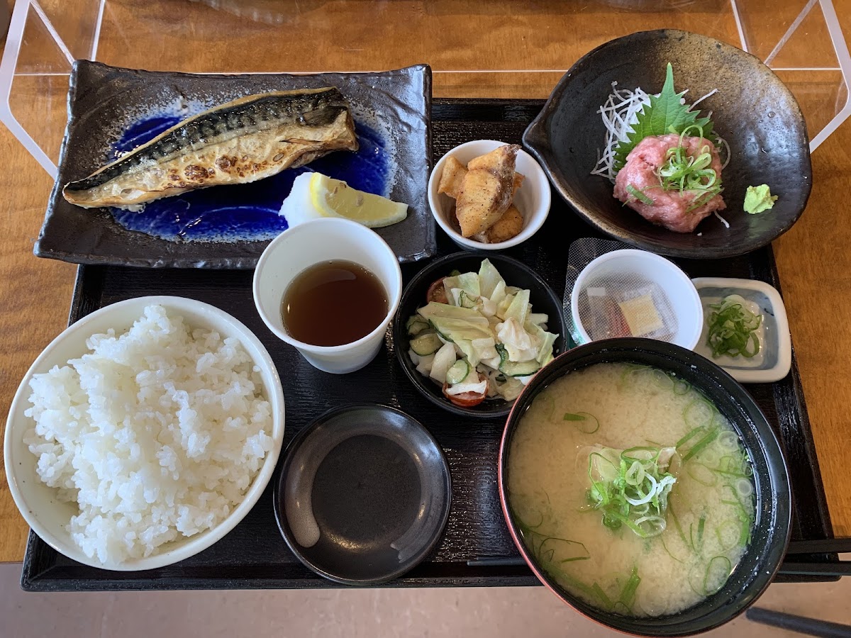Misaki Seafood Market Restaurant-7