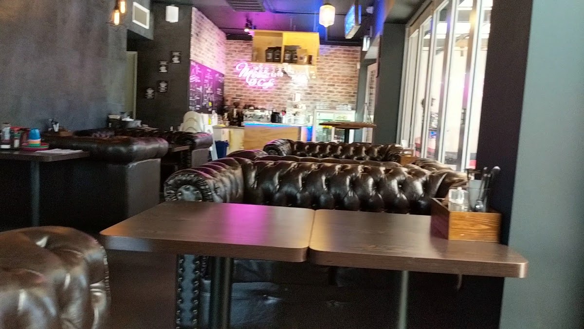 Miss Me Cafe-2