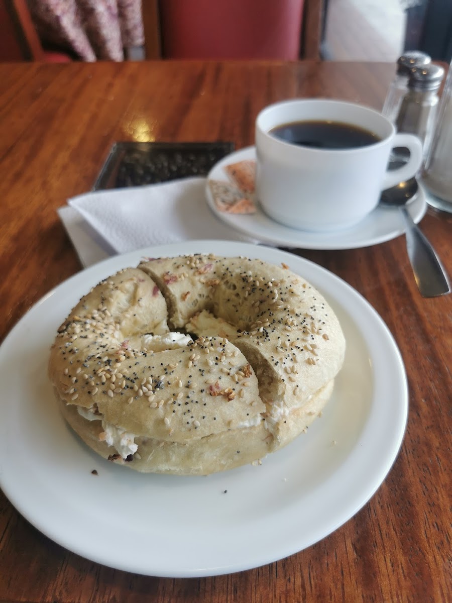 Mister Bagel-8