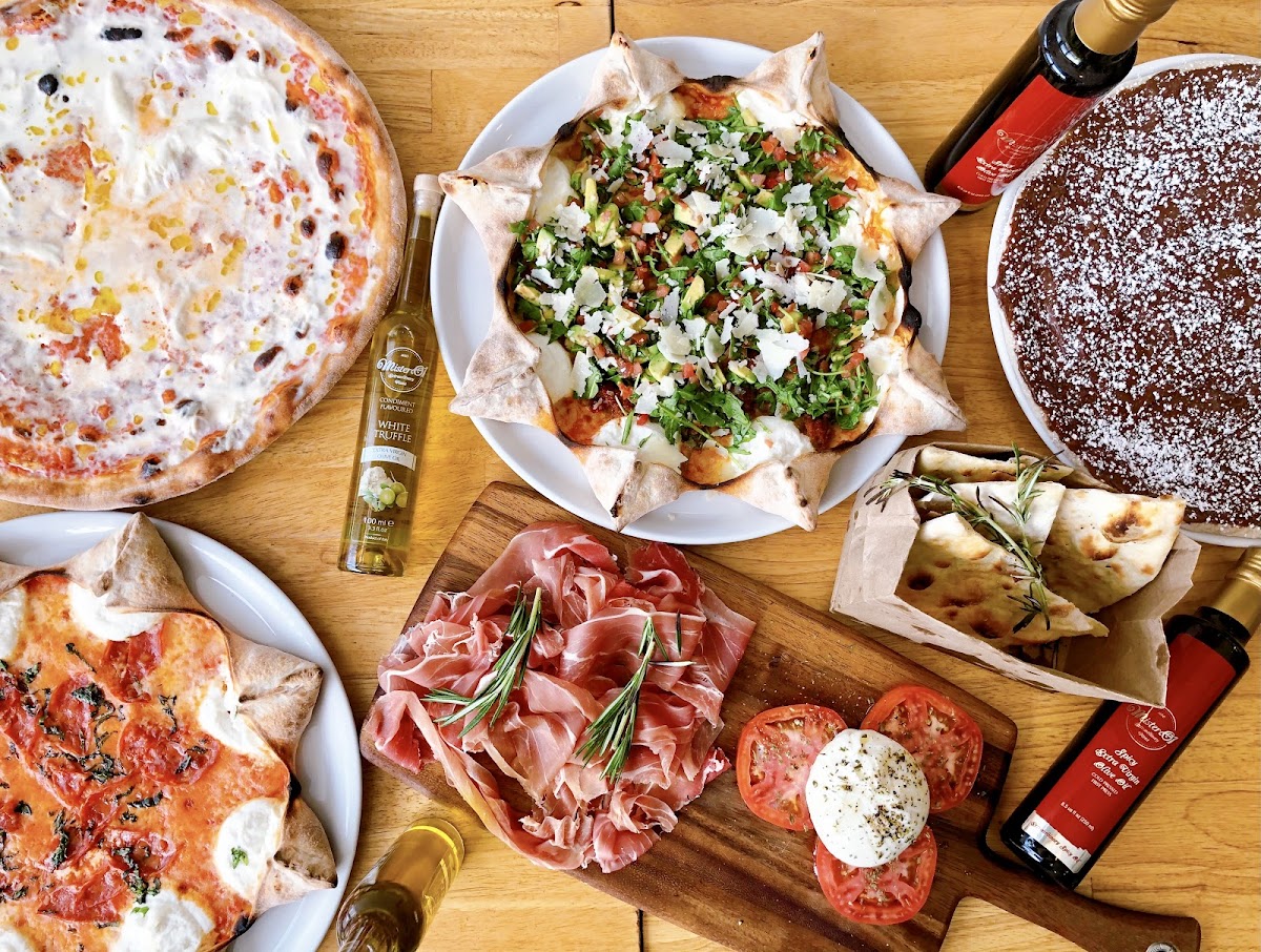 Mister O1 Extraordinary Pizza - South Beach-4