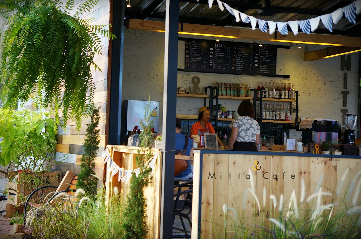 Mitta Cafe