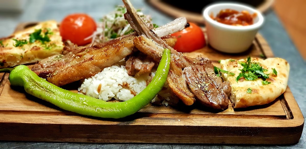 Mivan Restaurant & Cafe-4