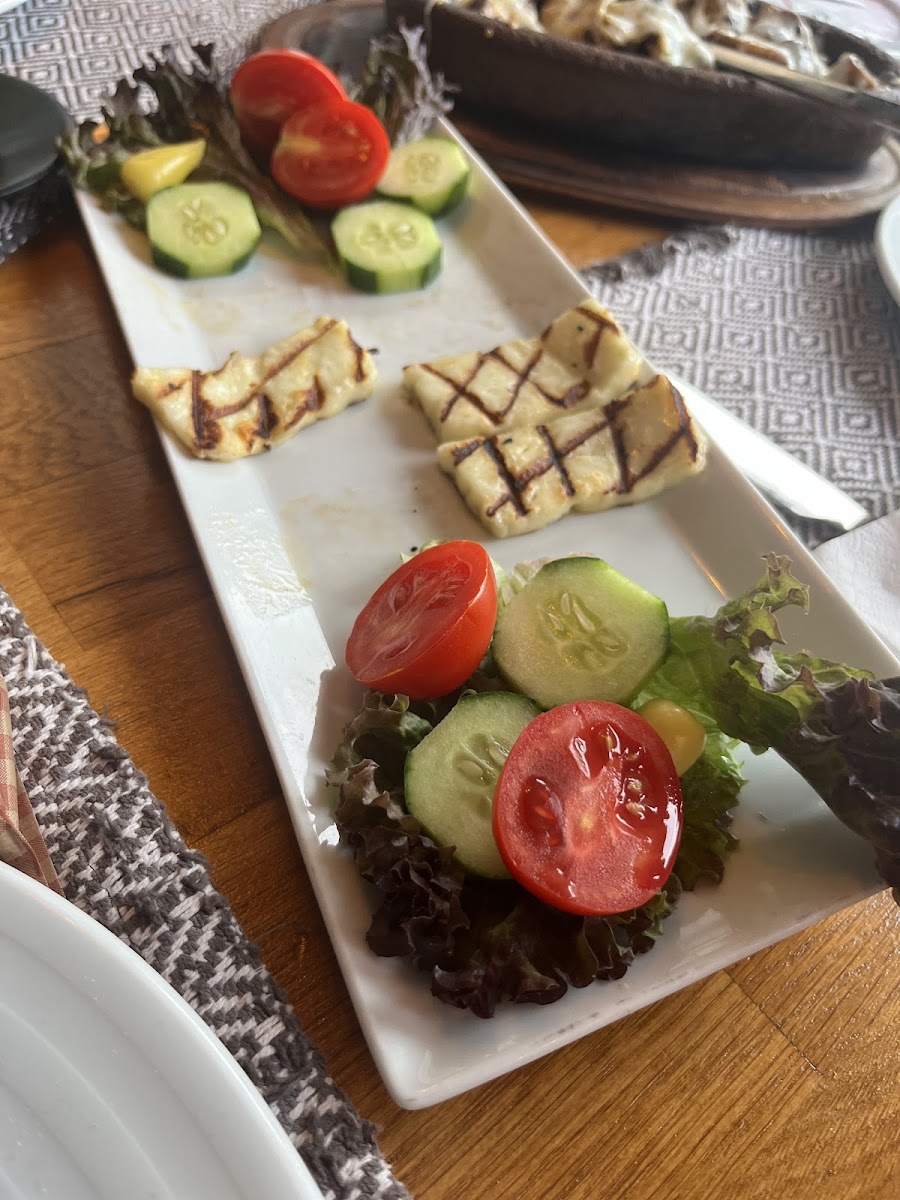 Mivan Restaurant & Cafe-9