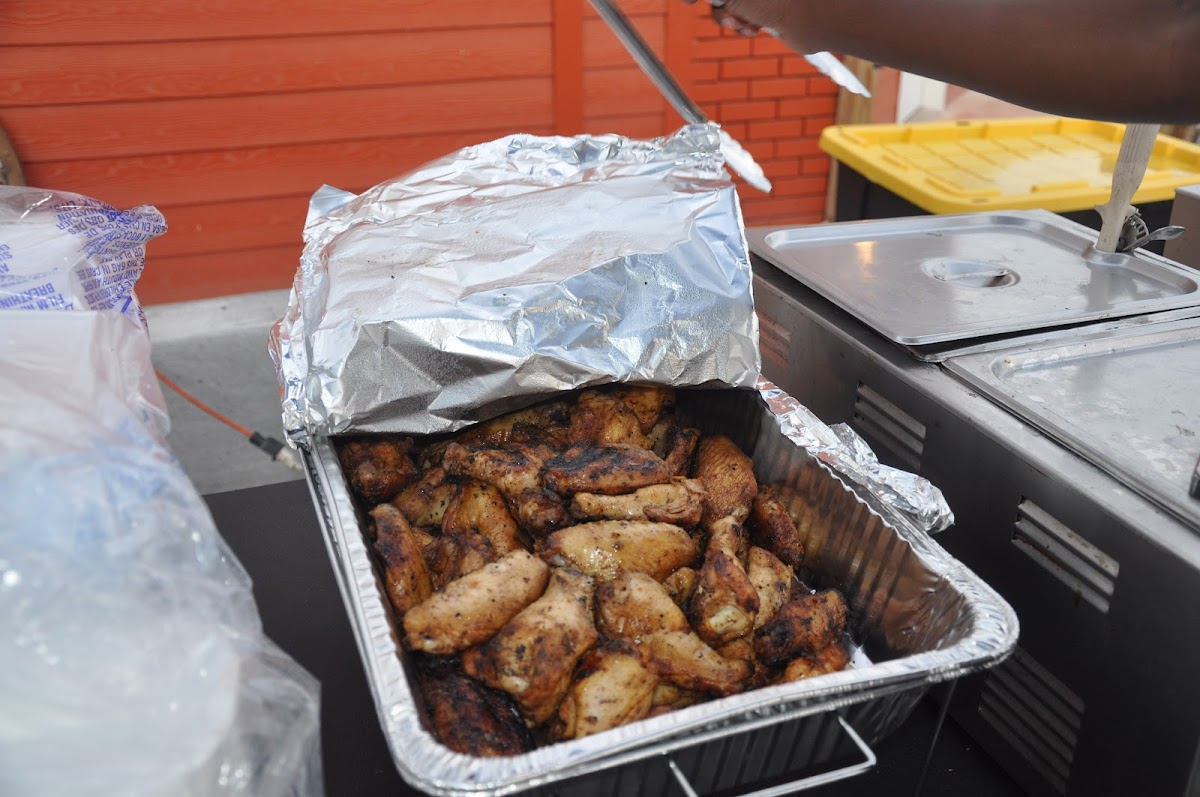 Mj's Backyard Bbq & Catering-8