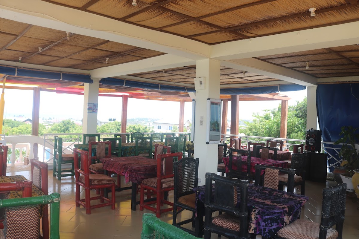 Mmalebna's Restaurant And Guest Lodge/ African Ancestral Wall