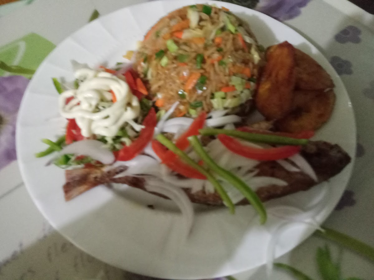 Mmalebna's Restaurant And Guest Lodge/ African Ancestral Wall-5