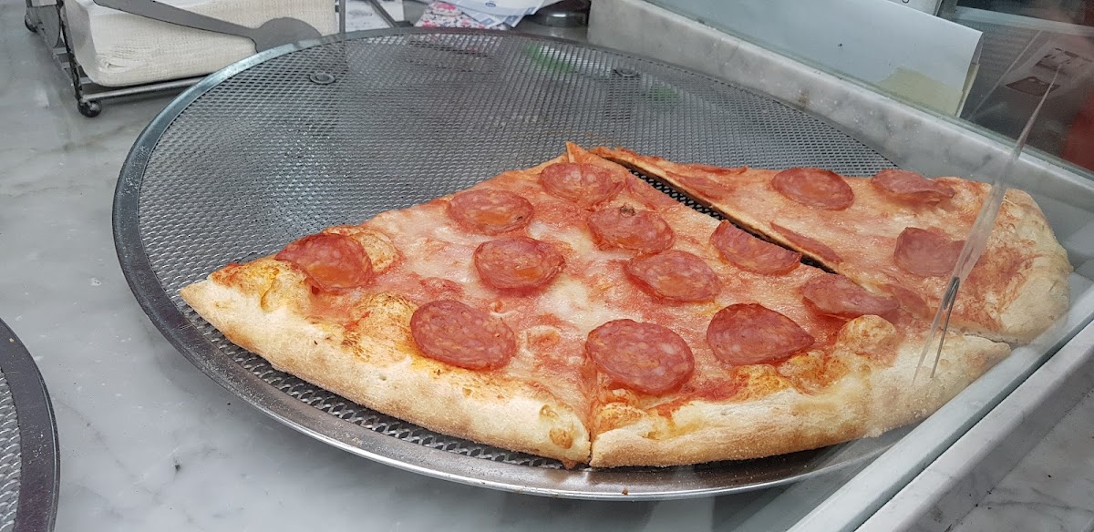 Mo' Pizza Ex Mondo Pizza Pescaiola-8