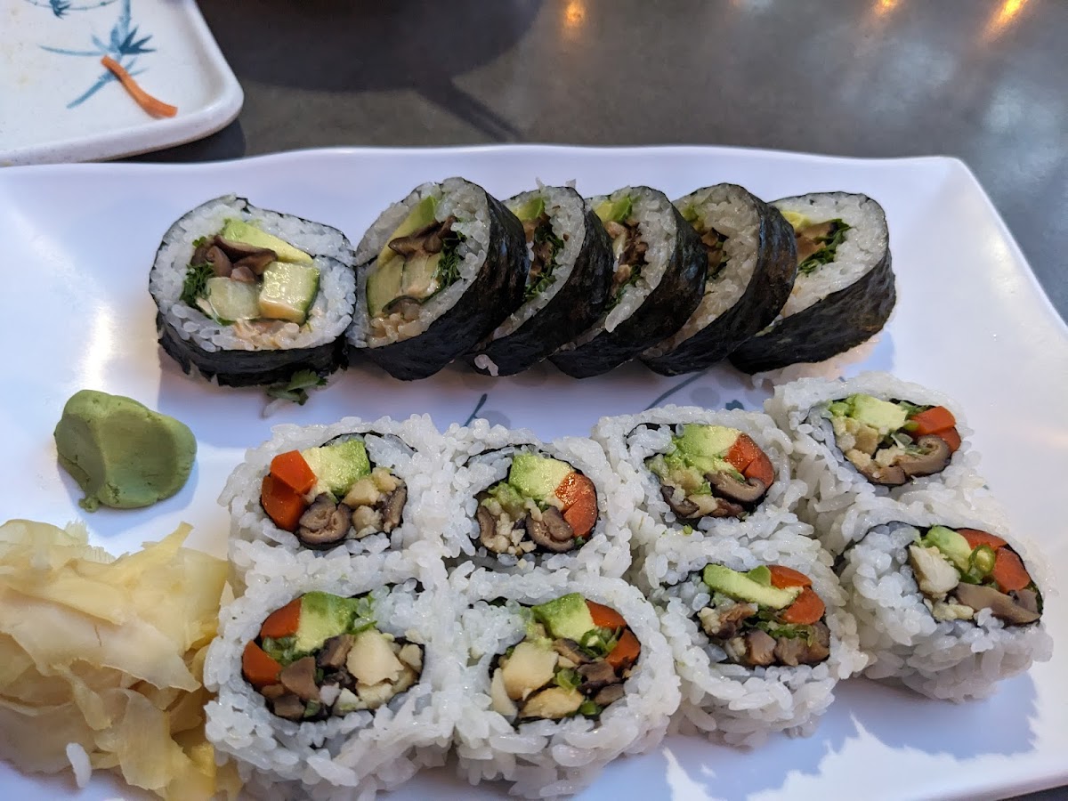Mobo Sushi-4