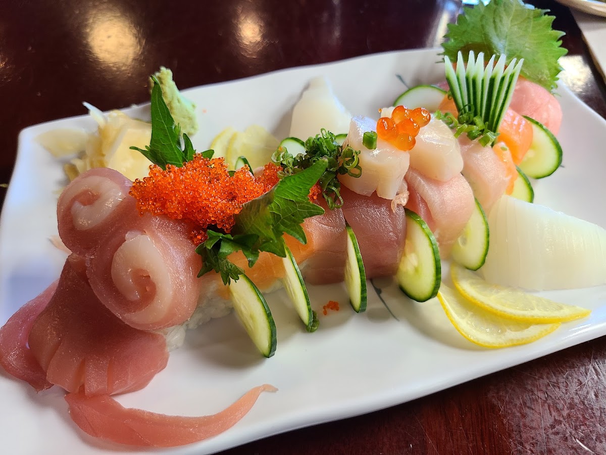 Mobo Sushi-9