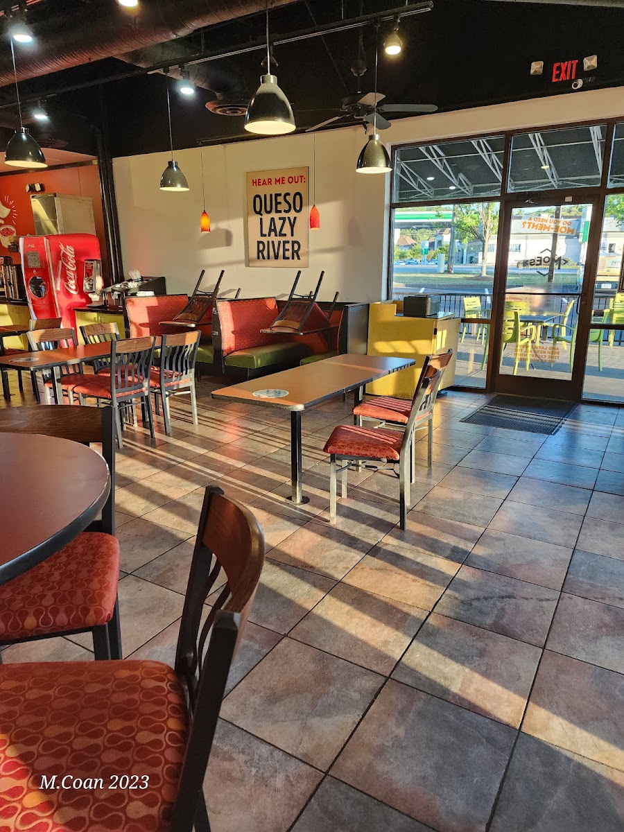 Moe's Drive Thru-4
