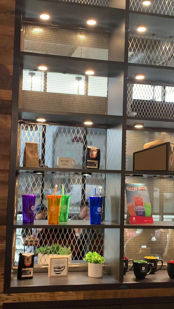 Mokas Coffee & Eatery-2