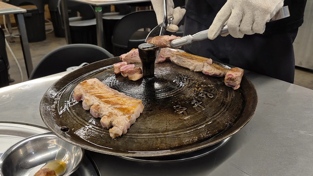 Mokgumung Bbq (Sinchon Branch)-2