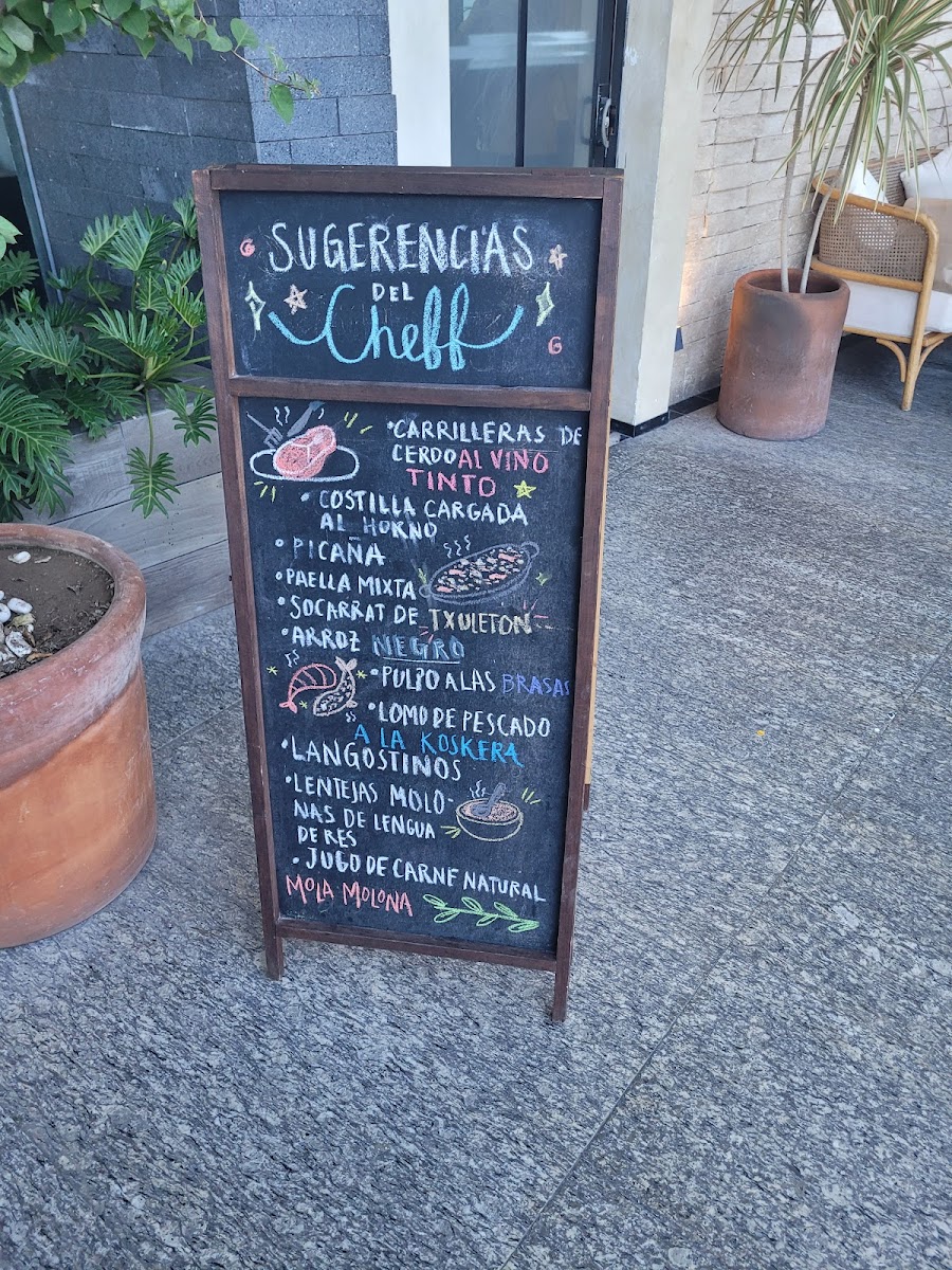 Menu Mola Molona-8