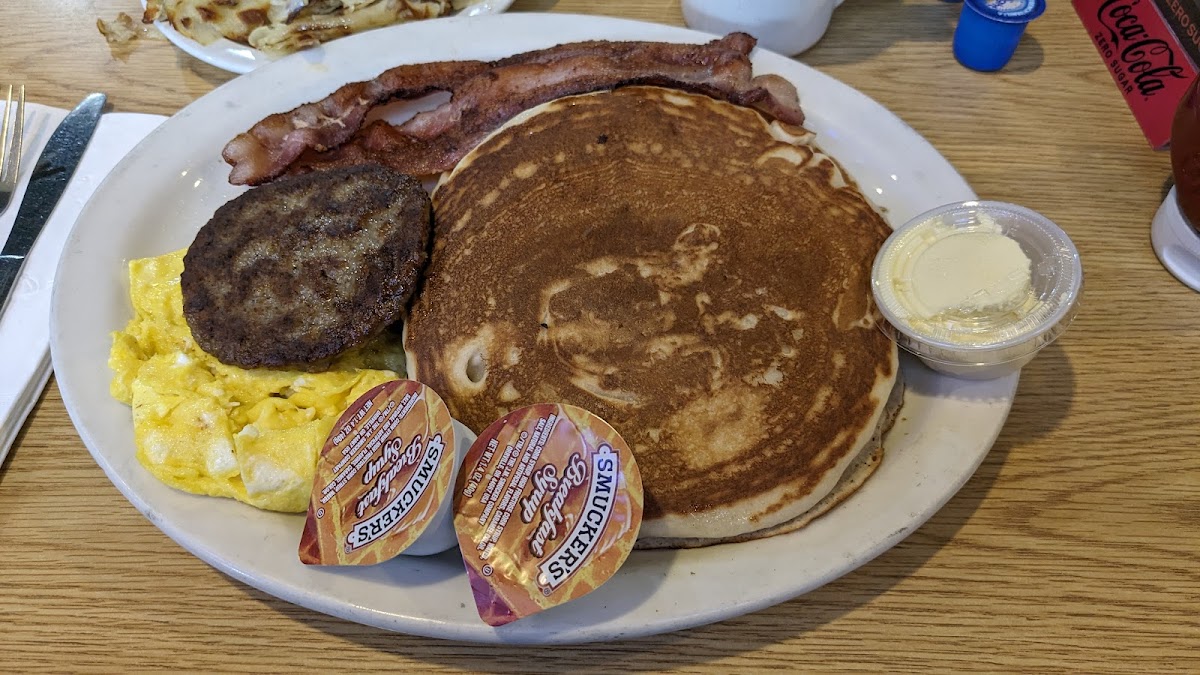 Molly's Cafe-6