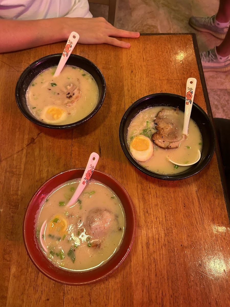 Momi Ramen-5