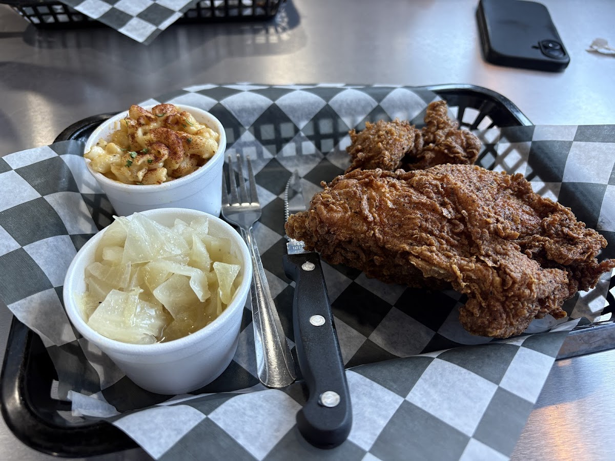 Momma C's Soul Food Kitchen-3