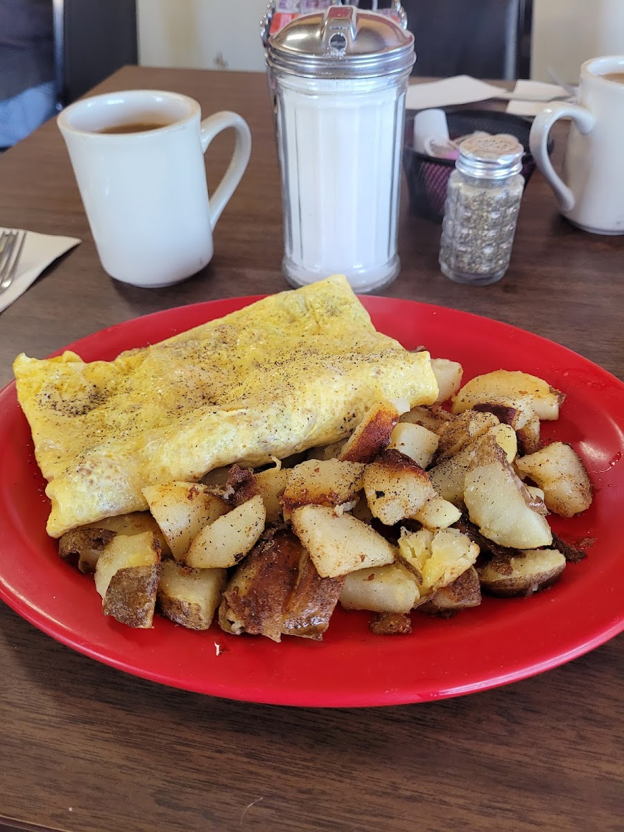 Mom's Home Cafe-7