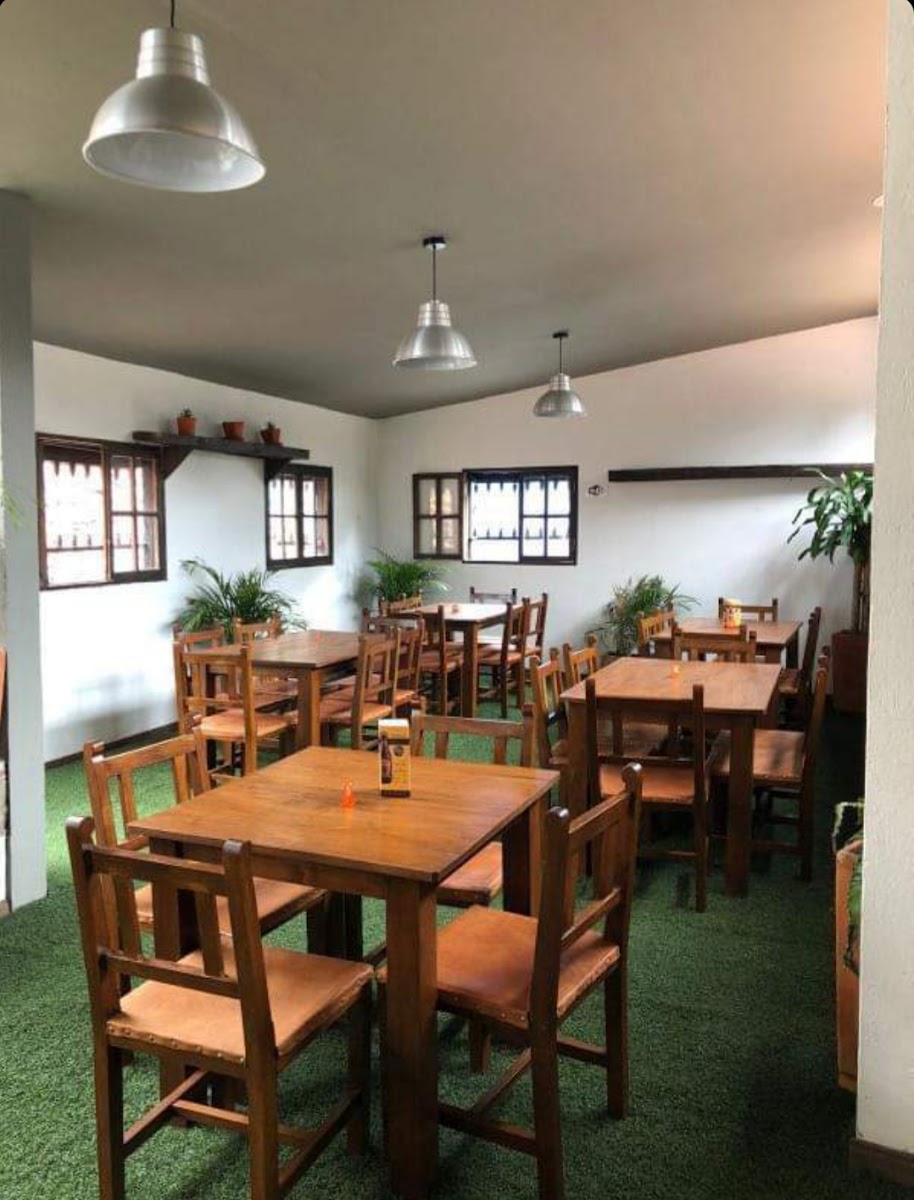 Mona Mamona Restaurante
