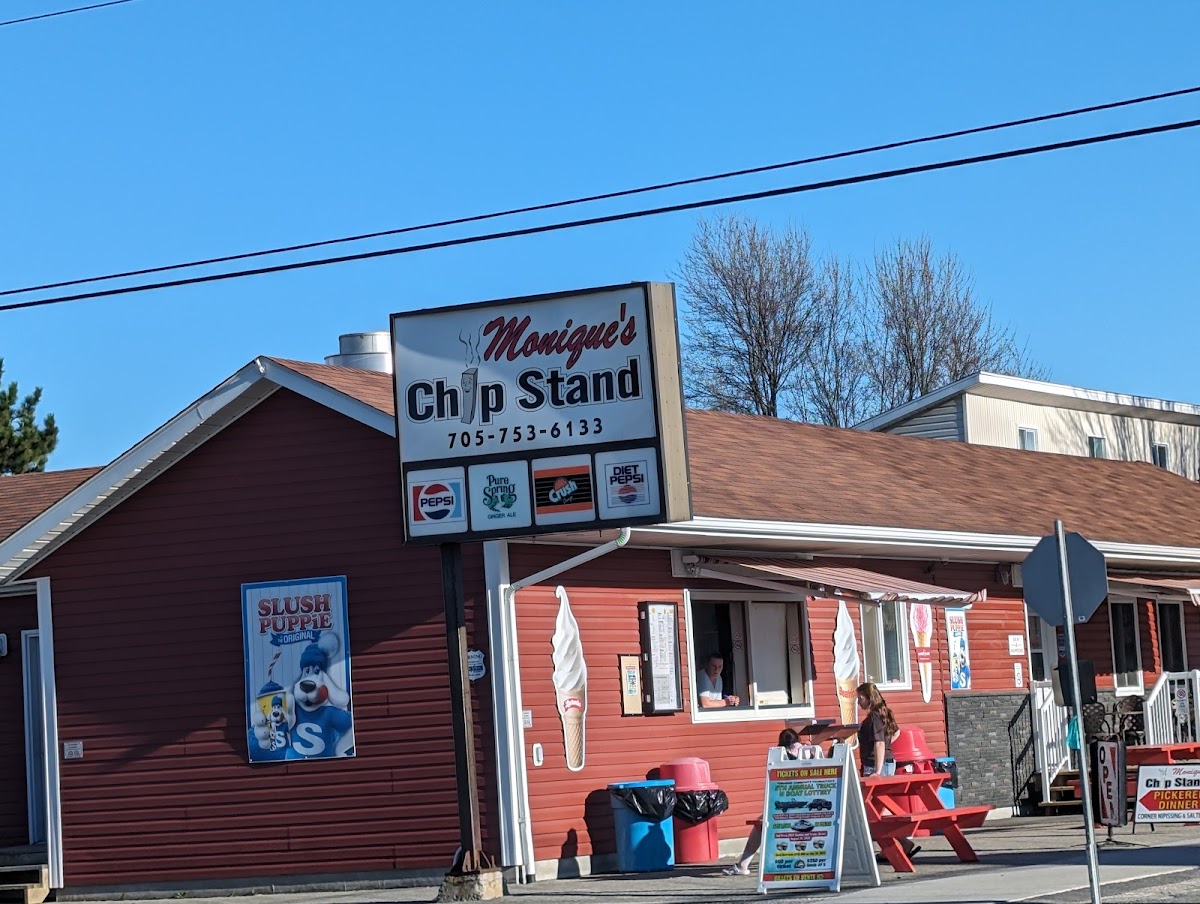 Monique's Chip Stand