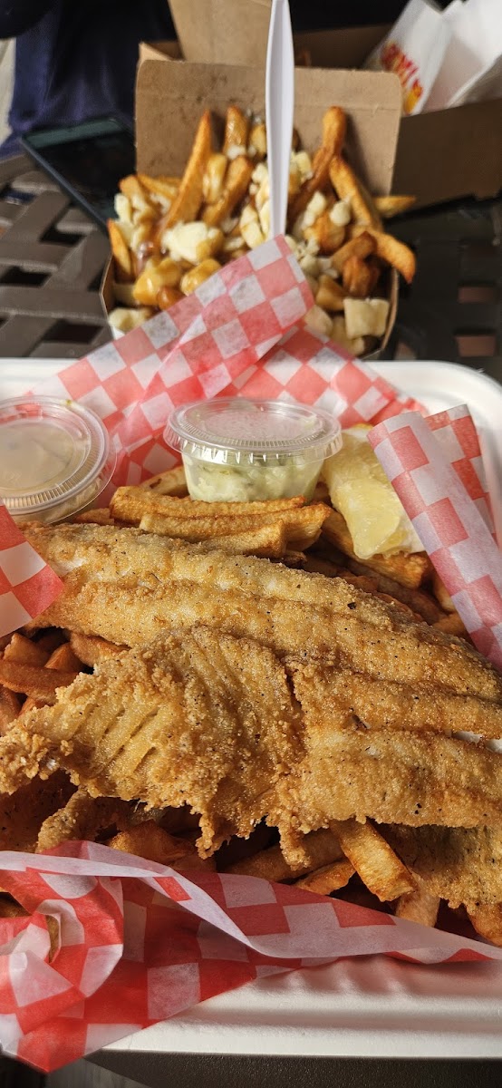 Monique's Chip Stand-3