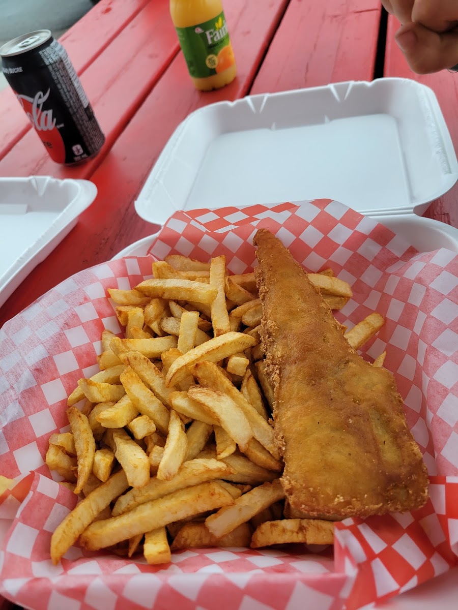 Monique's Chip Stand-7