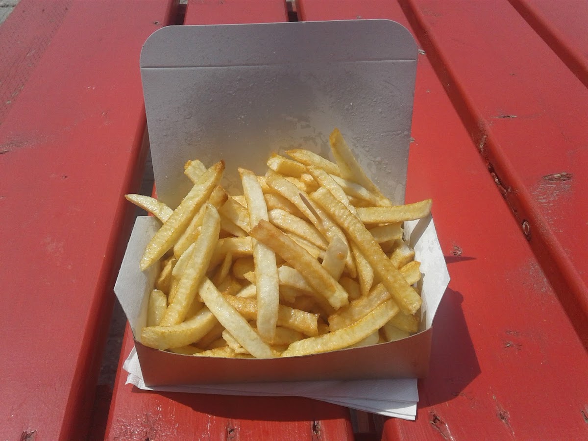 Monique's Chip Stand-8