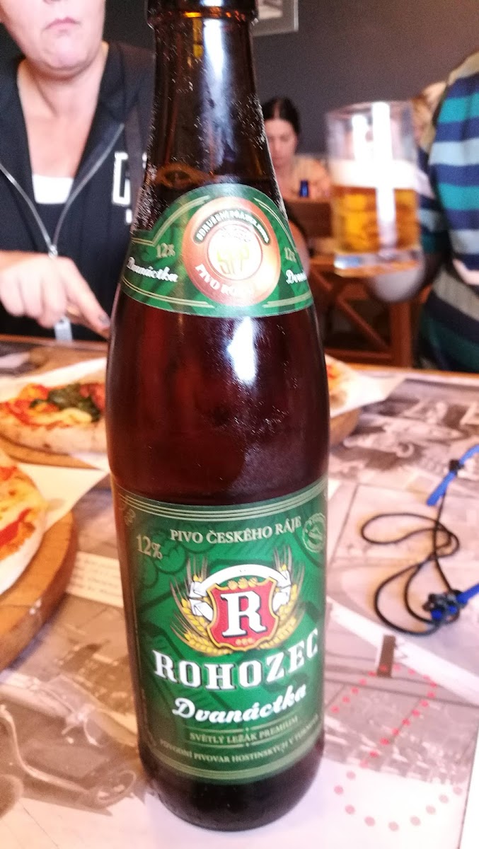Monte Carlo Pizza I Wino-9