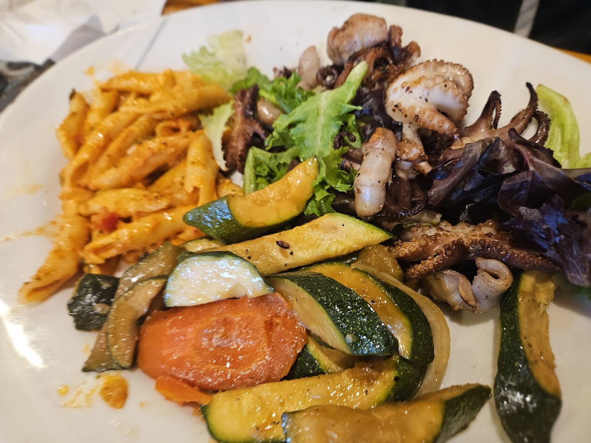 Monterey's Fish House-10