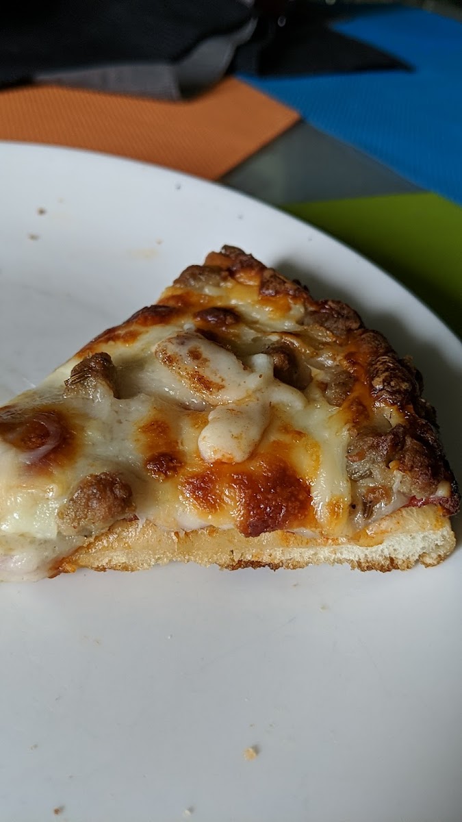 Monty's Pizza-10